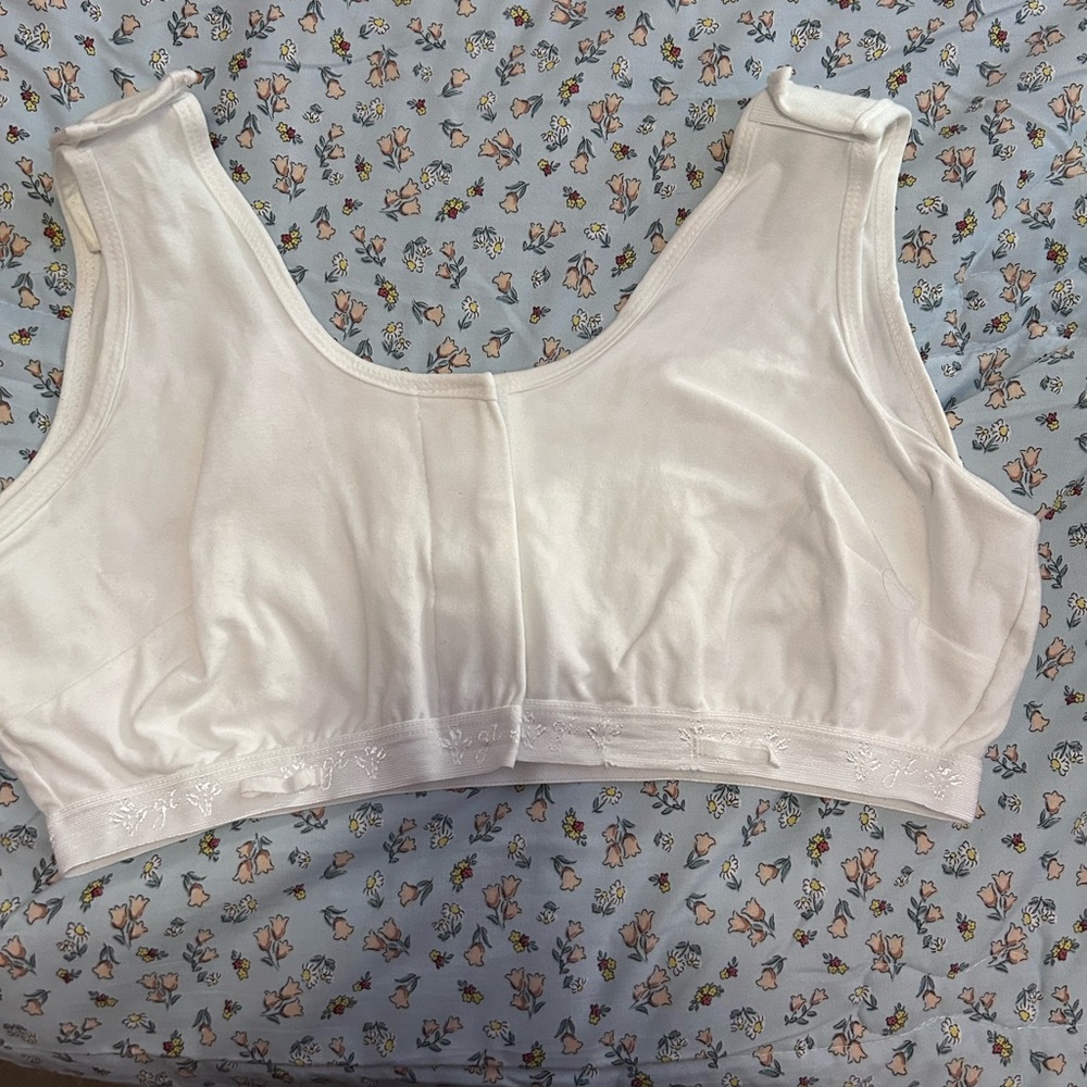 Surgical-mastectomy bra